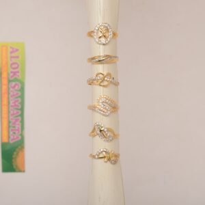 916 Gold Elegant Ladies Ring SANLR12