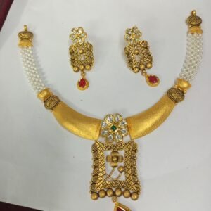 916 22k GOLD  Necklace